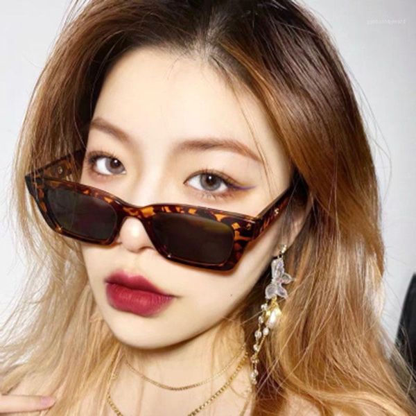 simple luxury lady cat eye sunglasses classic brand designer polarized outdoor anti-glare eyewear uv400 female, White;black
simple luxury lady cat eye sunglasses classic brand designer polarized outdoor anti-glare eyewear uv400 female, White;black