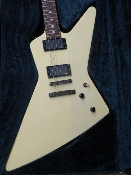 custom electric guitar, eet fuk james hetfield
custom electric guitar, eet fuk james hetfield