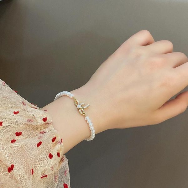 link, chain lovely bowknot shape bracelet creative design fashion and personality female temperament act the role ofing is tasted, Black 
link, chain lovely bowknot shape bracelet creative design fashion and personality female temperament act the role ofing is tasted, Black