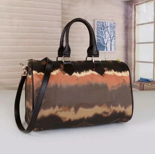 luxurys designers genuine leather letter l men women's totes handbag cross body shoulder bags cosmetic bag cell phone pocket no40391-4
luxurys designers genuine leather letter l men women's totes handbag cross body shoulder bags cosmetic bag cell phone pocket no40391-4