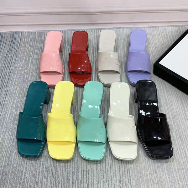2021 brand woman slipper digner lady sandals summer fashion jelly slide high heel slippers xury casual sho womens leather
2021 brand woman slipper digner lady sandals summer fashion jelly slide high heel slippers xury casual sho womens leather
