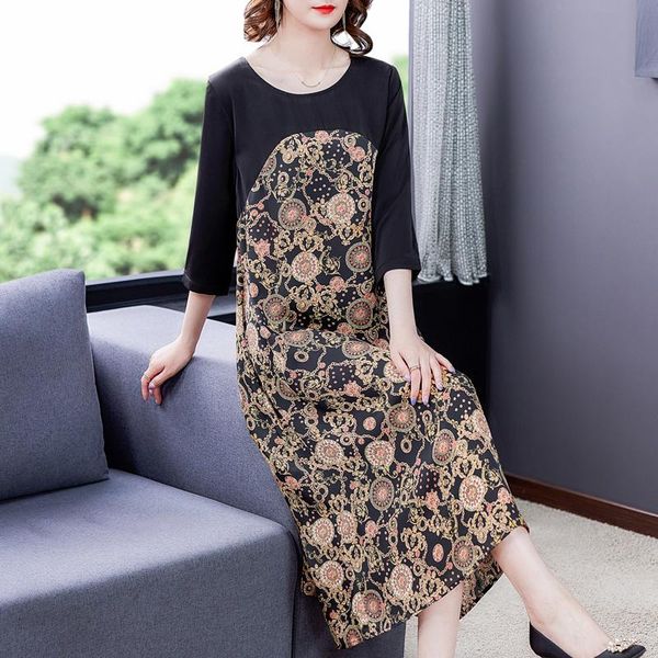 summer casual loose 4xl plus size print dress 2021 elegant vintage floral mulberry silk midi women bodycon party vestidos dresses, Black;gray
summer casual loose 4xl plus size print dress 2021 elegant vintage floral mulberry silk midi women bodycon party vestidos dresses, Black;gray