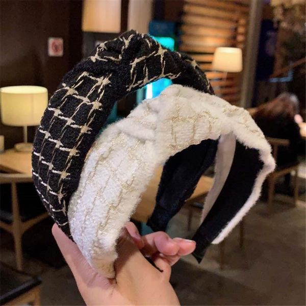 hair accessories women's personality stitching plaid wide band retro knotted headband for girls black white hairbands bezel
hair accessories women's personality stitching plaid wide band retro knotted headband for girls black white hairbands bezel
