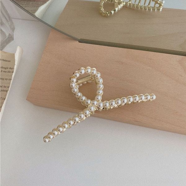 i7qB back of the head catches the wind zircon barrettes clips large pearl pearl catcher hair ornament korean alloy cold wind hairpin, Golden;silver
i7qB back of the head catches the wind zircon barrettes clips large pearl pearl catcher hair ornament korean alloy cold wind hairpin, Golden;silver