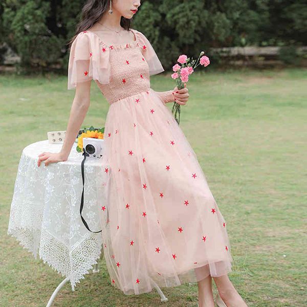 dresses french vintage female sweet embroidery mesh fairy party women pink square collar one piece dress korean 2021 summer, Black;gray
dresses french vintage female sweet embroidery mesh fairy party women pink square collar one piece dress korean 2021 summer, Black;gray