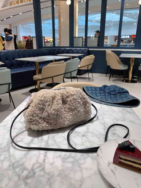 women luxurys designers bags 2021 tb organ chain strip small square litc crossbody bag totes designer handbag purse wallet handbags tote fbk
women luxurys designers bags 2021 tb organ chain strip small square litc crossbody bag totes designer handbag purse wallet handbags tote fbk