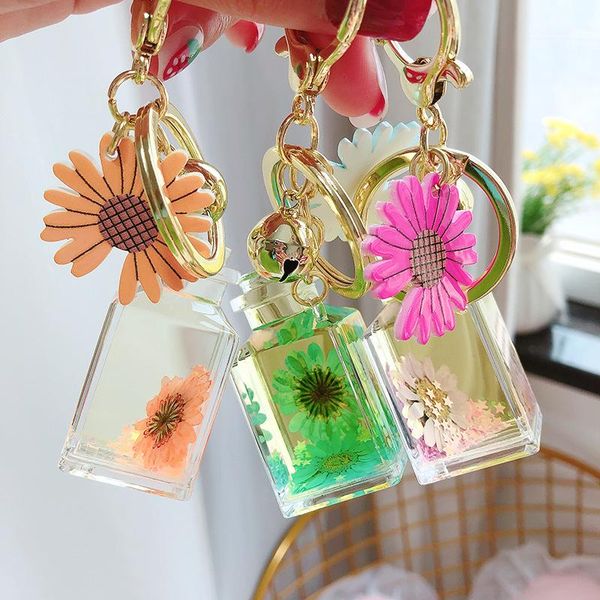 keychains trendy moving quicksand liquid daisy key fob flower chrysanthemum keyring acrylic keychain women girl gift backpack car pendant, Silver
keychains trendy moving quicksand liquid daisy key fob flower chrysanthemum keyring acrylic keychain women girl gift backpack car pendant, Silver