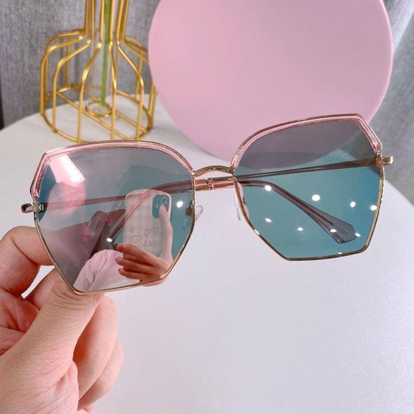 outdoor eyewear stainless steel polarized sunglasses for women designer custom trend sun glasses summer lunette de soleil femme
outdoor eyewear stainless steel polarized sunglasses for women designer custom trend sun glasses summer lunette de soleil femme