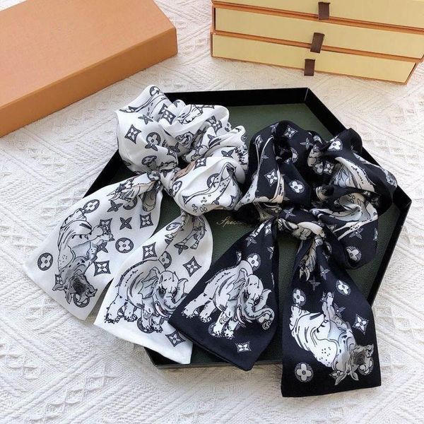 luxury designer design woman's scarf, fashion letter copy handbag scarves, neckties, hair bundles ,100% silk material wraps size:8*120, Blue;gray
luxury designer design woman's scarf, fashion letter copy handbag scarves, neckties, hair bundles ,100% silk material wraps size:8*120, Blue;gray