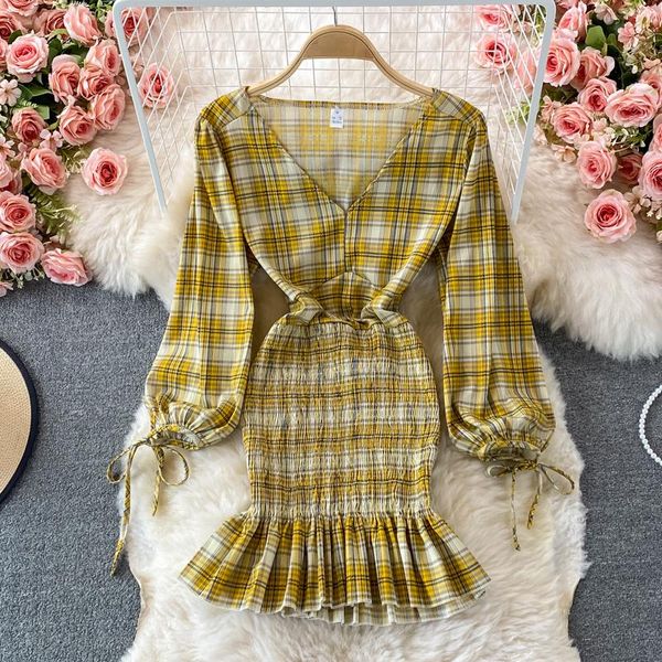 casual dresses 2021 autumn french chic retro first love gentle small v-neck hip fishtail dress long sleeve, Black;gray
casual dresses 2021 autumn french chic retro first love gentle small v-neck hip fishtail dress long sleeve, Black;gray