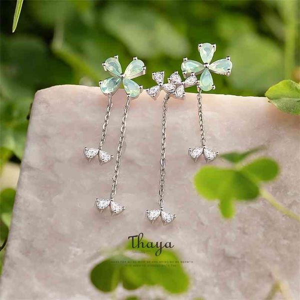 thaya genuine 925 sterling silver cubic zircon stud clover drop earrings for women engagement gift fine jewerlry 210625, Golden;silver
thaya genuine 925 sterling silver cubic zircon stud clover drop earrings for women engagement gift fine jewerlry 210625, Golden;silver