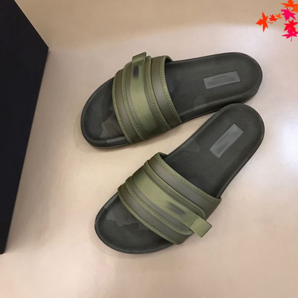 2021 slipper designer slide summer sandals fashion men beach indoor flat flip flops leather luxurys shoes mens slippers with box size 39-45, Black
2021 slipper designer slide summer sandals fashion men beach indoor flat flip flops leather luxurys shoes mens slippers with box size 39-45, Black