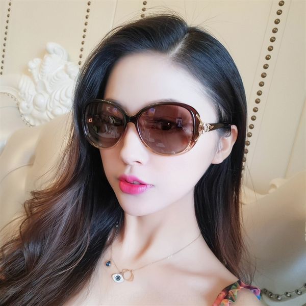 ph1d fashion outdoor cycling women's fox eyeglass head polarized women's large frame sunglasses riding net red sunglasses 8842, White;black
ph1d fashion outdoor cycling women's fox eyeglass head polarized women's large frame sunglasses riding net red sunglasses 8842, White;black