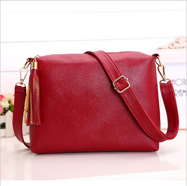genuine leather 2021 new women designer bags handbags famous brands fashion designer large capacity ladies shoulder diagonal bag 2623
genuine leather 2021 new women designer bags handbags famous brands fashion designer large capacity ladies shoulder diagonal bag 2623