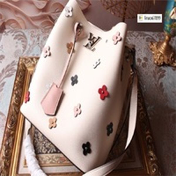 bag brand designer luxury pdgc 53081 body bucket bag women handbags iconic cross bags handles shoulder bags clutches totes evening
bag brand designer luxury pdgc 53081 body bucket bag women handbags iconic cross bags handles shoulder bags clutches totes evening