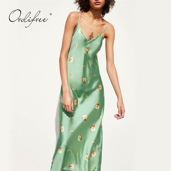 summer women long slip dress vintage strap floral print satin maxi 210513, Black;gray
summer women long slip dress vintage strap floral print satin maxi 210513, Black;gray
