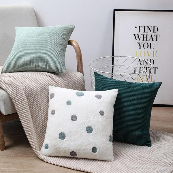 cushion/decorative pillow softness throw covers for living room morden dot 45x45 sofa cushion cover wholesale decorative case home decor
cushion/decorative pillow softness throw covers for living room morden dot 45x45 sofa cushion cover wholesale decorative case home decor