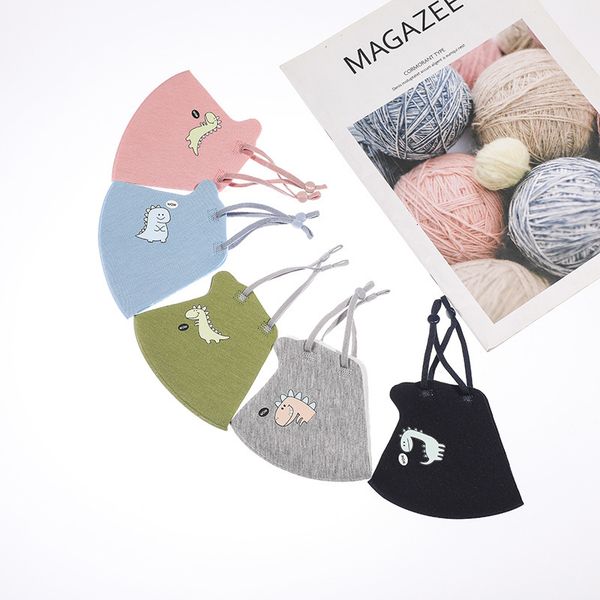 autumn children's in winter cartoon printed thickened warm, dustproof and haze proof air cotton mask
autumn children's in winter cartoon printed thickened warm, dustproof and haze proof air cotton mask