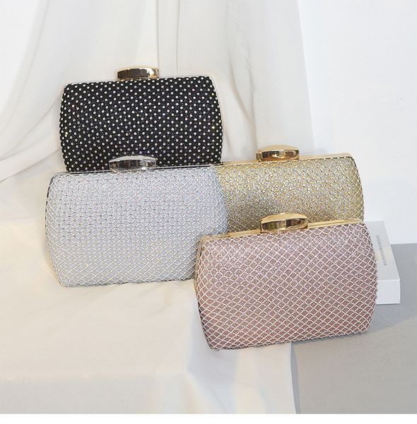 metal clutch bag women fashion mesh hollow out evening bags rhinestone hand bag with chain shoulder party purse bag
metal clutch bag women fashion mesh hollow out evening bags rhinestone hand bag with chain shoulder party purse bag