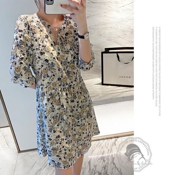 casual dresses elegant broken flowers loose and show thin medium long round neck lace three quarter sleeve mulberry silk dress summer skirt, Black;gray
casual dresses elegant broken flowers loose and show thin medium long round neck lace three quarter sleeve mulberry silk dress summer skirt, Black;gray