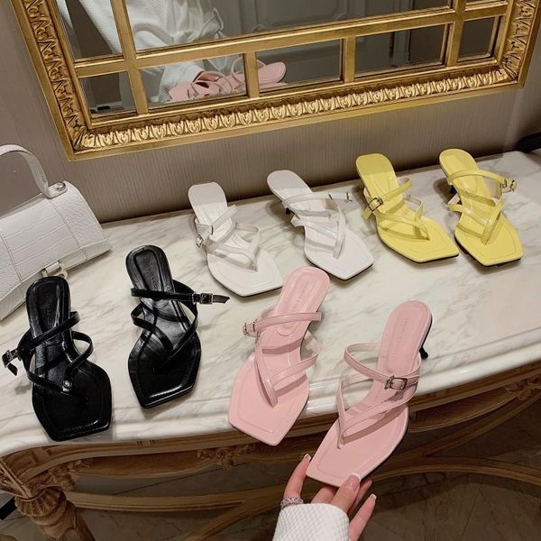 slippers shoes loafers rubber flip flops casual slides slipers women square toe heeled mules low hawaiian luxury 2021 high fashi, Black
slippers shoes loafers rubber flip flops casual slides slipers women square toe heeled mules low hawaiian luxury 2021 high fashi, Black