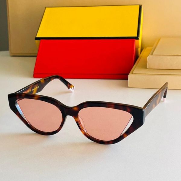 sunglasses for men and women summer cat eye 002v style anti-ultraviolet retro plate plank special design full frame fashion eyeglasses rando, White;black
sunglasses for men and women summer cat eye 002v style anti-ultraviolet retro plate plank special design full frame fashion eyeglasses rando, White;black