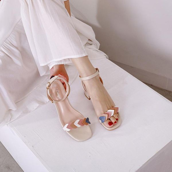 heart appliques open toe sandals women chunky high heels flipflops summer buckle sweet girls square gradiator sandalias 2021, Black
heart appliques open toe sandals women chunky high heels flipflops summer buckle sweet girls square gradiator sandalias 2021, Black