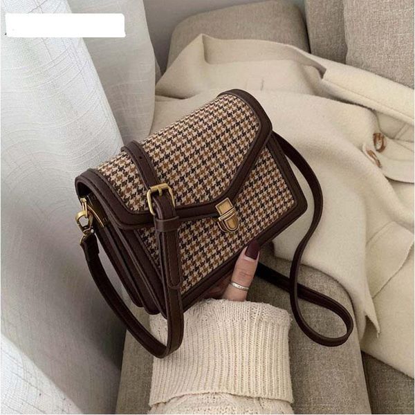 shoulder bags solid color pu leather crossbody for women 2021 chain messenger bag female travel lock handbags
shoulder bags solid color pu leather crossbody for women 2021 chain messenger bag female travel lock handbags