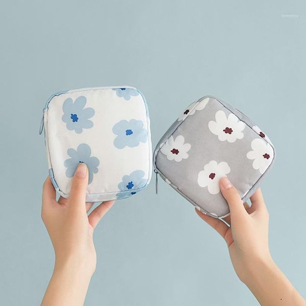 fashion mini floral cosmetic bag make up case wash organizer toiletry storage bags makeup travel girl beauty women bath pouch & cases1
fashion mini floral cosmetic bag make up case wash organizer toiletry storage bags makeup travel girl beauty women bath pouch & cases1