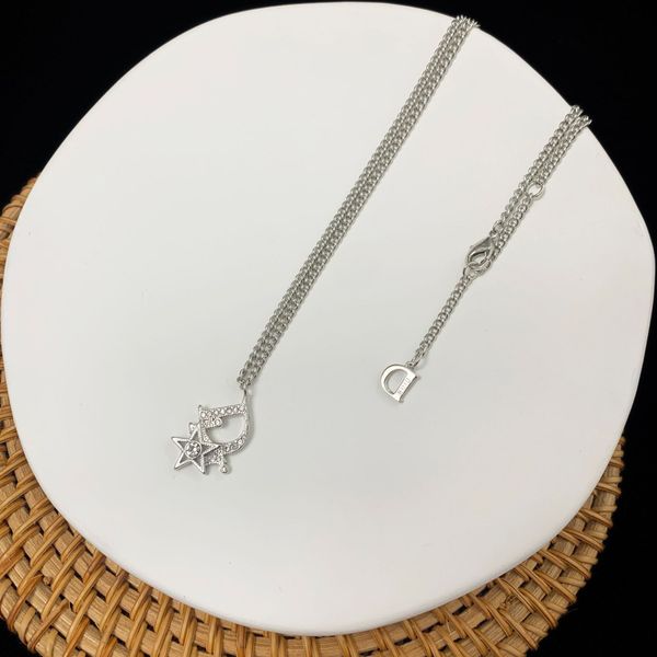 aaa designer jewelry 2021 new letter earrings net red women's brass diamond bracelet necklace, Silver
aaa designer jewelry 2021 new letter earrings net red women's brass diamond bracelet necklace, Silver