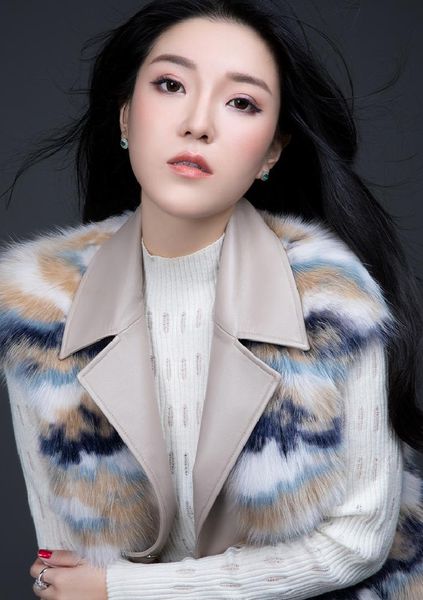 women's fur & faux short vest for women, Black
women's fur & faux short vest for women, Black