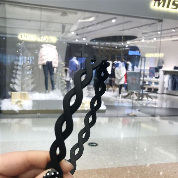 3xb mori net red chi wind morandi color series wave braided wound belt headbands tooth frosted plastic hairband hair accessories, Silver
3xb mori net red chi wind morandi color series wave braided wound belt headbands tooth frosted plastic hairband hair accessories, Silver