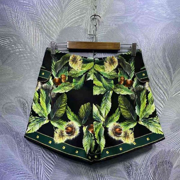 short seqinyy style shorts 2021-spring summer fashion design feminine green brown leaf print crystal button, White;black
short seqinyy style shorts 2021-spring summer fashion design feminine green brown leaf print crystal button, White;black