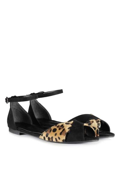sandals large size black leopard 
sandals large size black leopard