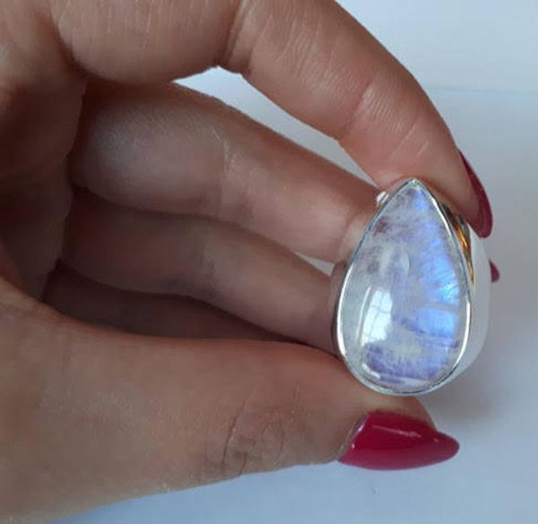 cluster rings vintage s925 silver color moonlight diamond ring punk wind exaggerated bizuteria z gemstone jewelry box, Golden;silver
cluster rings vintage s925 silver color moonlight diamond ring punk wind exaggerated bizuteria z gemstone jewelry box, Golden;silver