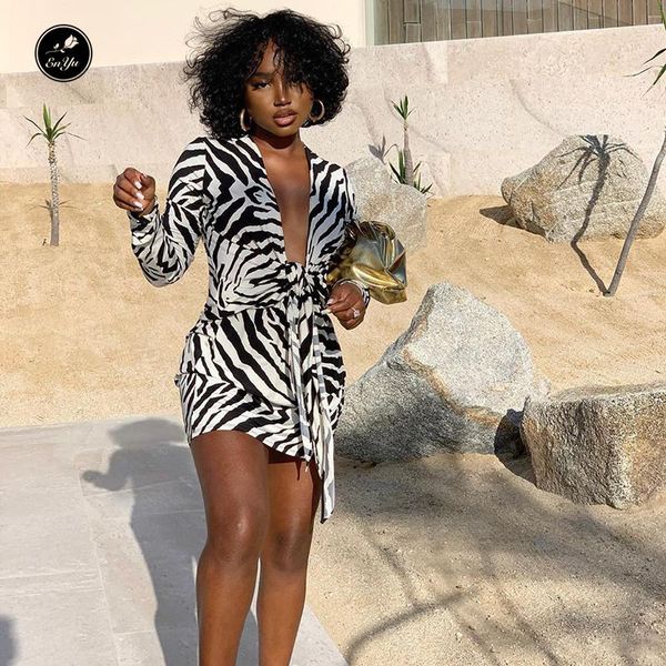 enyu s-l 2021 women white-black striped mini dress full sleeve deep v-neck knotted young lady sheath casual dresses, Black;gray
enyu s-l 2021 women white-black striped mini dress full sleeve deep v-neck knotted young lady sheath casual dresses, Black;gray