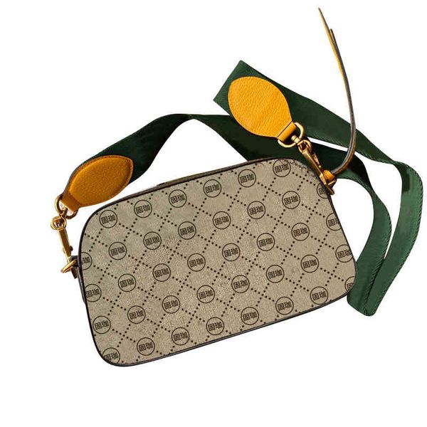 purses ancient coffee skin printing women's diagonal cross new camera single shoulder bag
purses ancient coffee skin printing women's diagonal cross new camera single shoulder bag