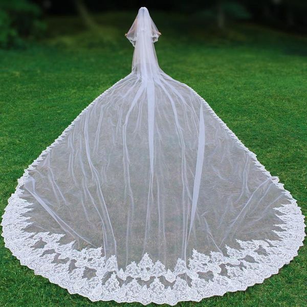 bridal veils luxury 10 meters long wedding veil with comb cover face bling sequins lace edge 2 layer accessores, Black
bridal veils luxury 10 meters long wedding veil with comb cover face bling sequins lace edge 2 layer accessores, Black