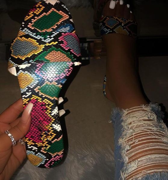 rhinestone sandals women summer slippers open toe big size sandal beach slides shoes cut out ladies flat 42, Black
rhinestone sandals women summer slippers open toe big size sandal beach slides shoes cut out ladies flat 42, Black
