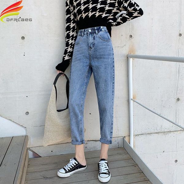 women's jeans spring summer 2021 woman white or blue streetwear pants for women with high waist push up ladies denim jean
women's jeans spring summer 2021 woman white or blue streetwear pants for women with high waist push up ladies denim jean