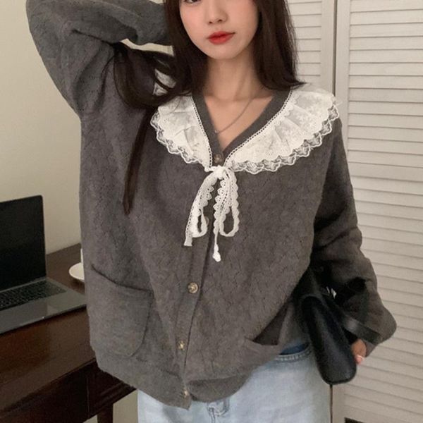 women's sweaters heavy industry lace stitching thickened sweater coat autumn and winter gentle wind aging casual knitted, White;black
women's sweaters heavy industry lace stitching thickened sweater coat autumn and winter gentle wind aging casual knitted, White;black