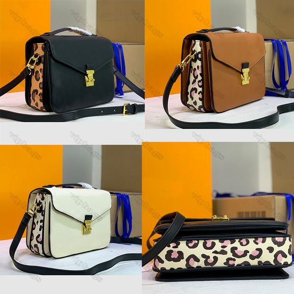 wild at heart series messenger bag onthego tote bags embossed cowhide designers handbags with leopard animal print ladies purses
wild at heart series messenger bag onthego tote bags embossed cowhide designers handbags with leopard animal print ladies purses
