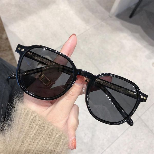 sunglasses fashion eyewear female men sun glasses women shades male oculos gafas feminino mujer, White;black
sunglasses fashion eyewear female men sun glasses women shades male oculos gafas feminino mujer, White;black