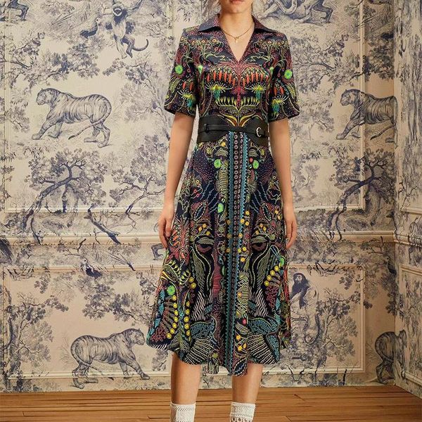 100% cotton women vintage dresses with belt 2021 quality runway dress plant printed casual, Black;gray
100% cotton women vintage dresses with belt 2021 quality runway dress plant printed casual, Black;gray