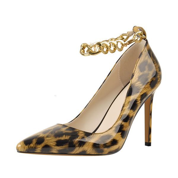 sandals women's pointed toe 10cm fashion thin heels chain pumps leopard print black patent leather big size woman shoes
sandals women's pointed toe 10cm fashion thin heels chain pumps leopard print black patent leather big size woman shoes