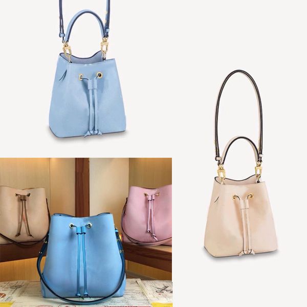 summer mini women luxurys designers bags 2021 bucket bag fashion style leather crossbody totes for ladies size 20x20x13.0cm
summer mini women luxurys designers bags 2021 bucket bag fashion style leather crossbody totes for ladies size 20x20x13.0cm