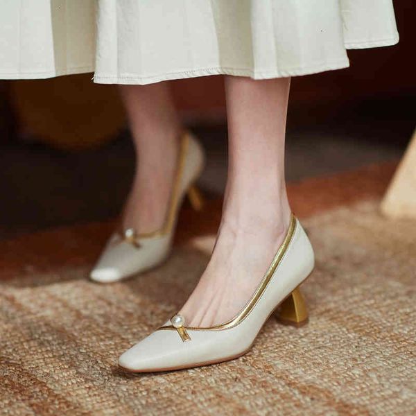 female leather sandals shoes genuine retro slide-in spring/fall flat foot bombs high heels handcrafted size 34-39 tyq8, Black 
female leather sandals shoes genuine retro slide-in spring/fall flat foot bombs high heels handcrafted size 34-39 tyq8, Black