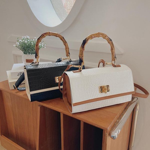 evening bags luxury crossbody for women 2021 fashion crocodile pattern shoulder bag lady daily totes flap hand with bamboo handle
evening bags luxury crossbody for women 2021 fashion crocodile pattern shoulder bag lady daily totes flap hand with bamboo handle