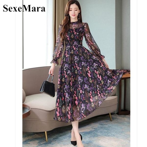 floral chiffon women's korean version of the autumn new o-neck fashion print section long sleeve dress 200928, Black;gray
floral chiffon women's korean version of the autumn new o-neck fashion print section long sleeve dress 200928, Black;gray