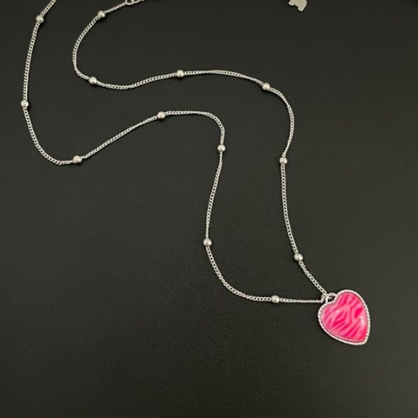 chains bohemia sweet and cool girl pink zebra pendant necklace han edition retro classic fashion valentine day gifts, Silver
chains bohemia sweet and cool girl pink zebra pendant necklace han edition retro classic fashion valentine day gifts, Silver